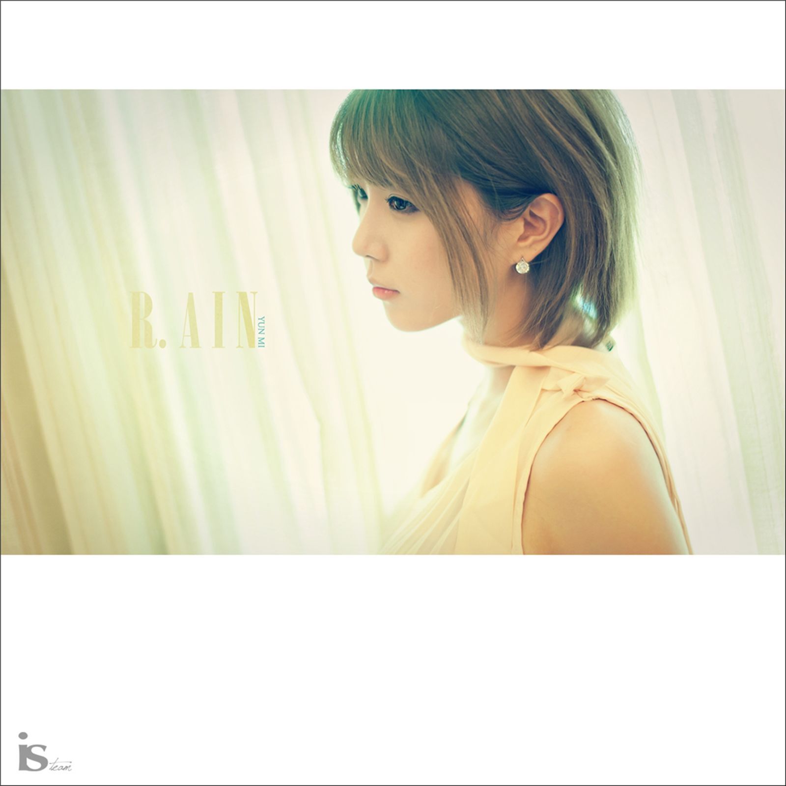 韩国超模许允美  白纱裙室拍写真