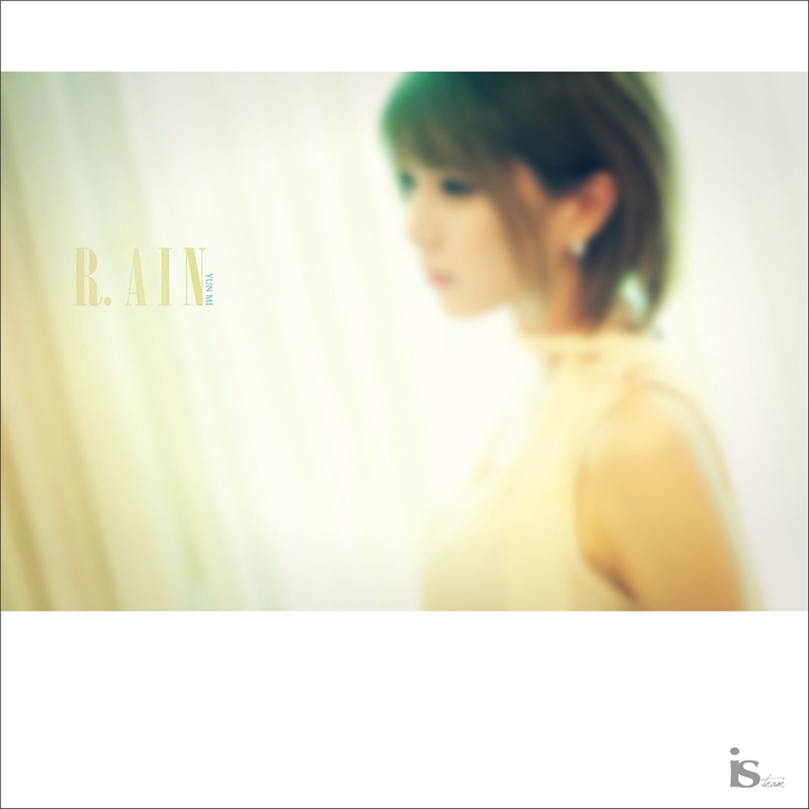 韩国超模许允美  白纱裙室拍写真