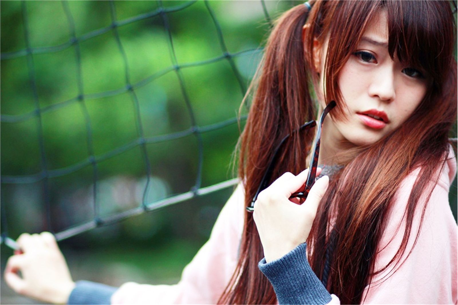 台湾清纯美女-渔瑄-白白-校园卖萌外拍