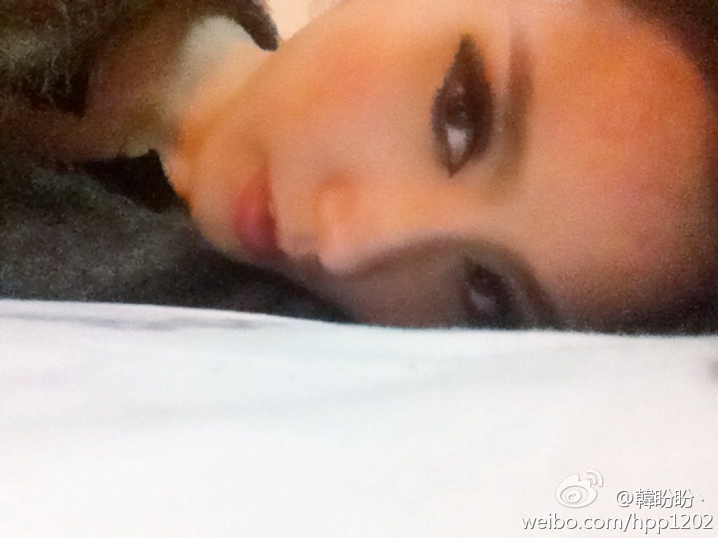 新一代性感车模小天后，风韵十足韩盼盼