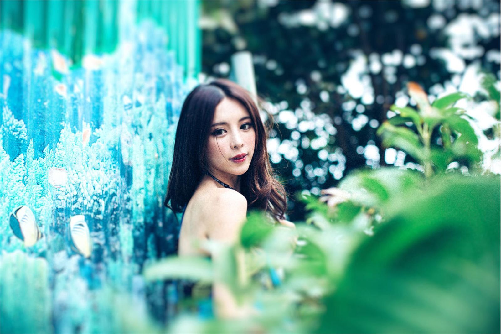 超跑女神大眼正妹张齐郡 炫彩外拍