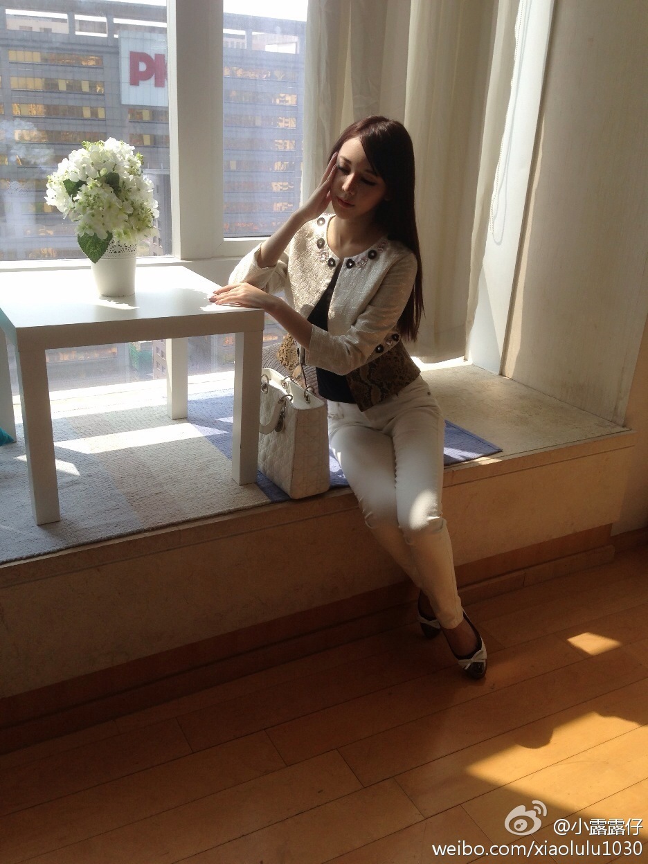 北舞校花翻版Angelababy 梦妮gabby小清新微博图集