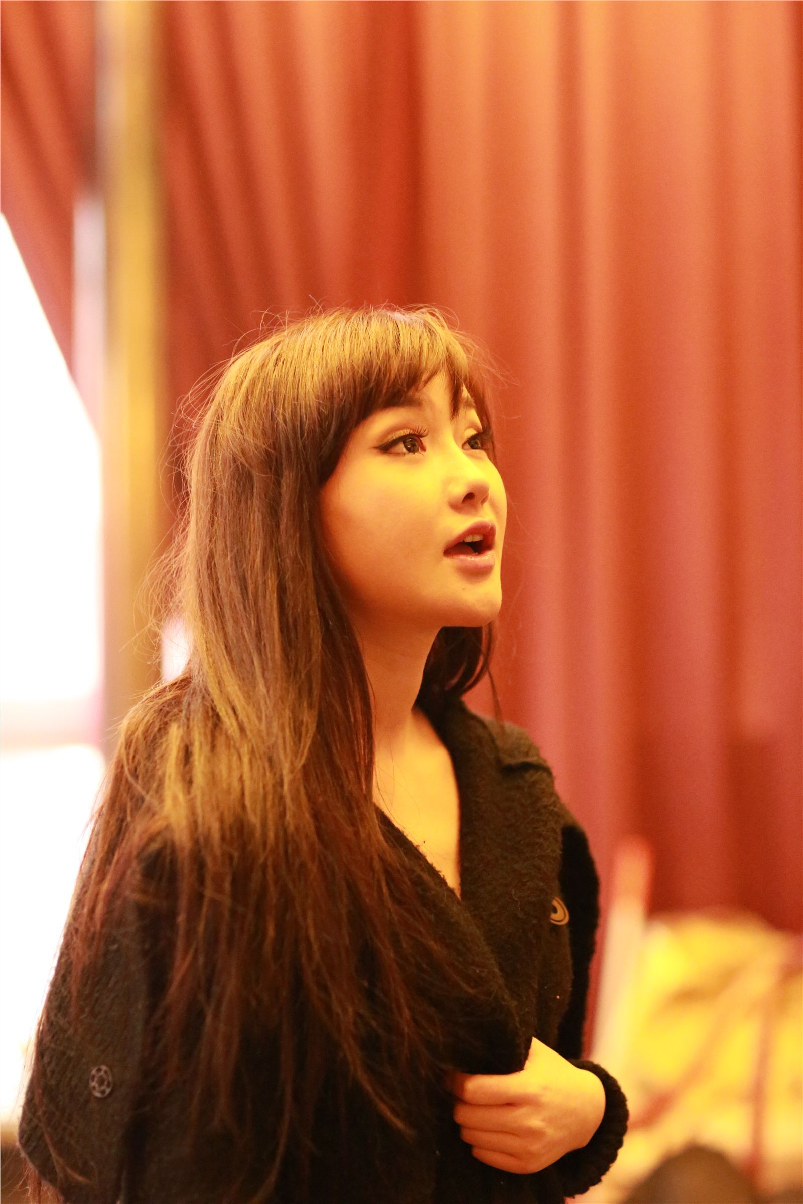 韩子萱 唯美型私拍 第一套