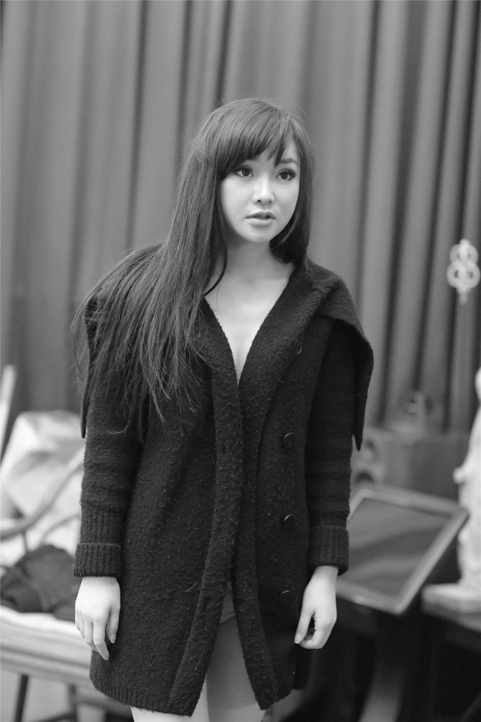 韩子萱 唯美型私拍 第一套