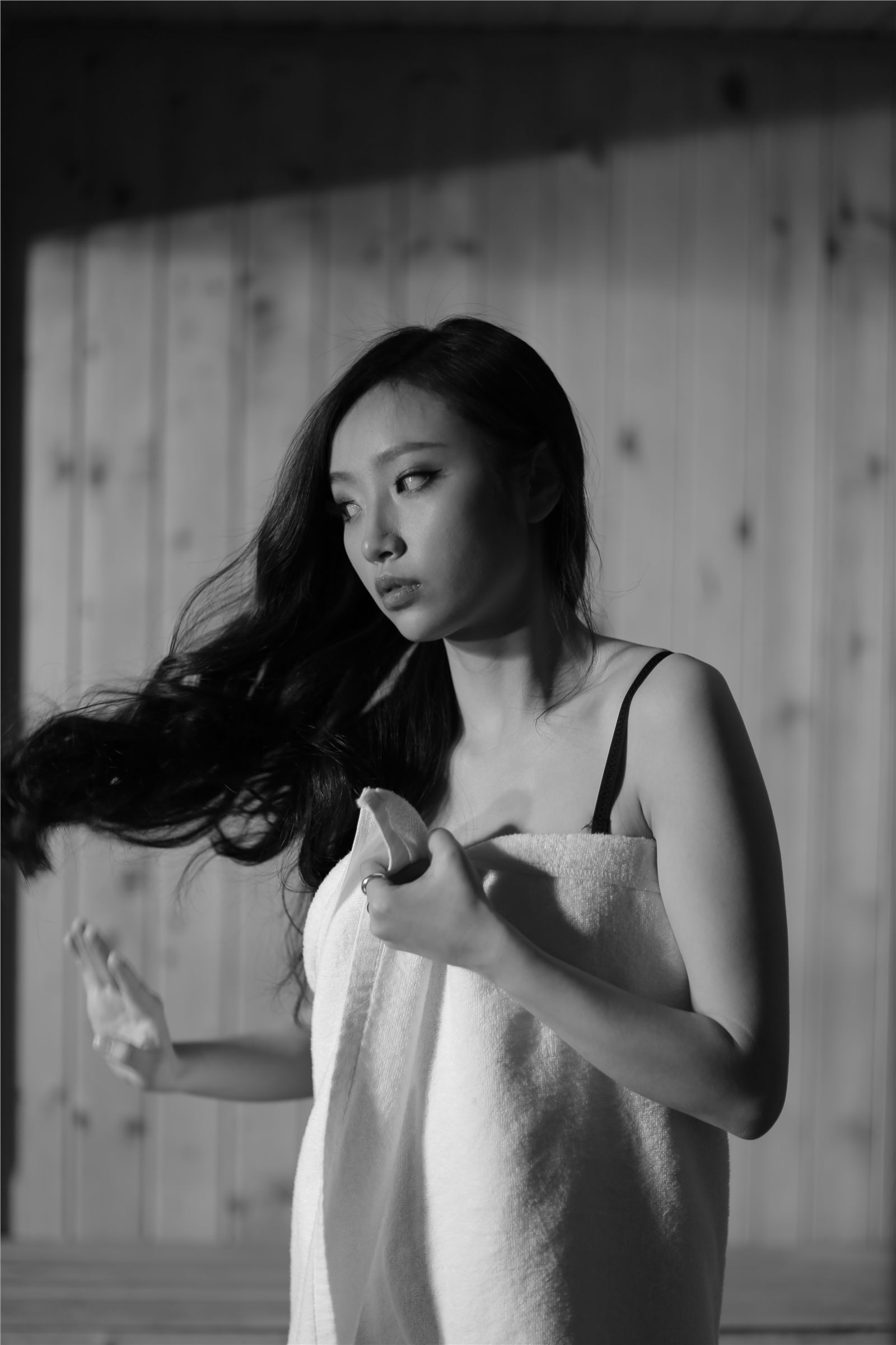 韩子萱 唯美型私拍 第一套