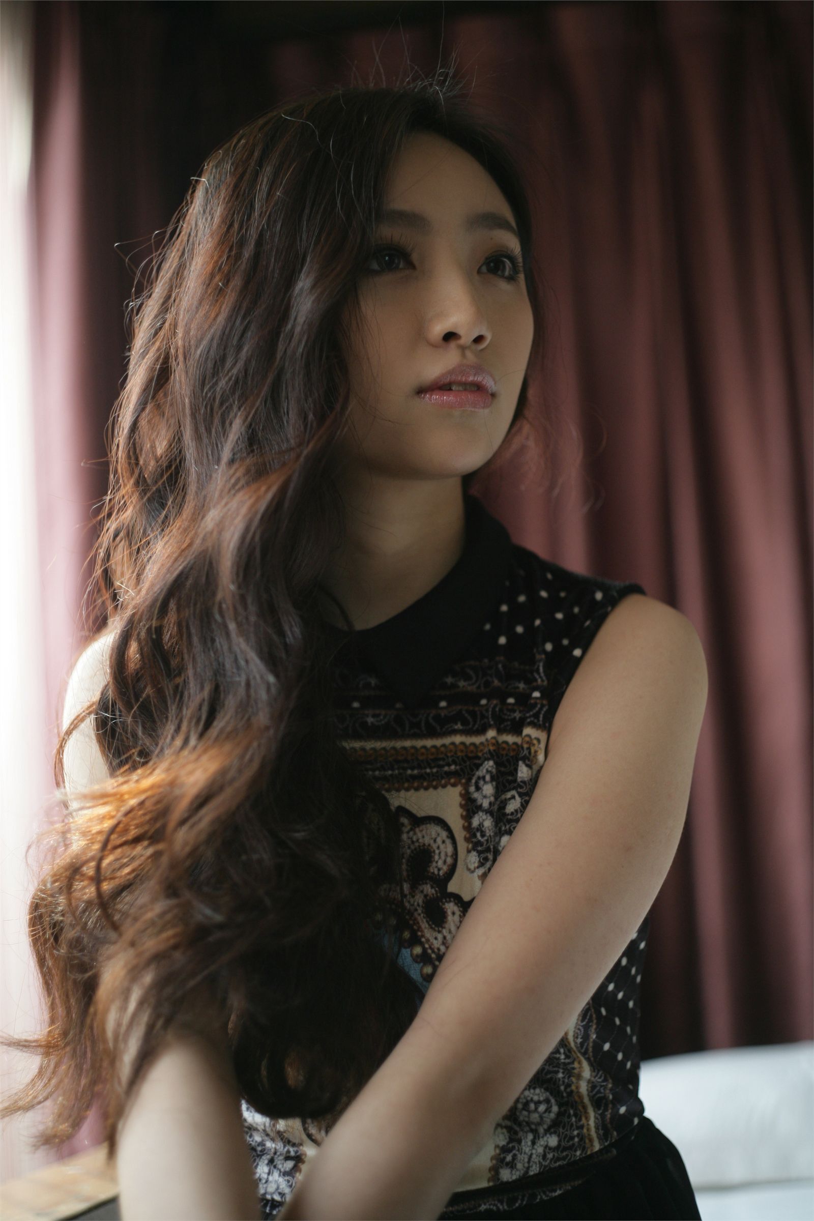 韩子萱 唯美型私拍 第2套