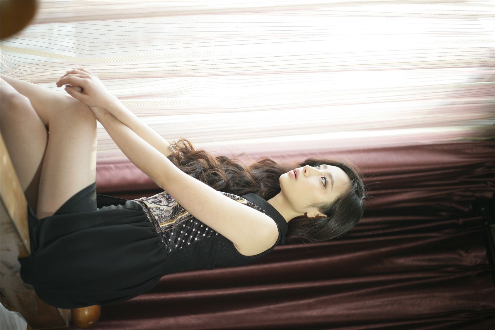 韩子萱 唯美型私拍 第2套