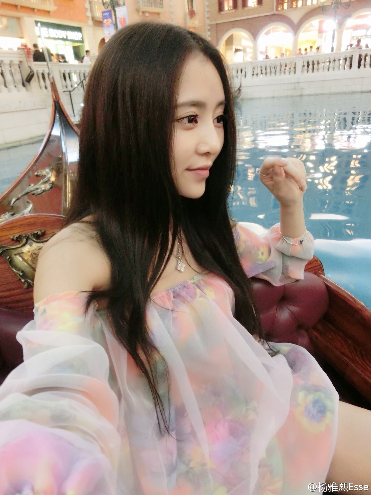 模特大赛最佳形体奖 - 杨雅熙 微博生活自拍照 1