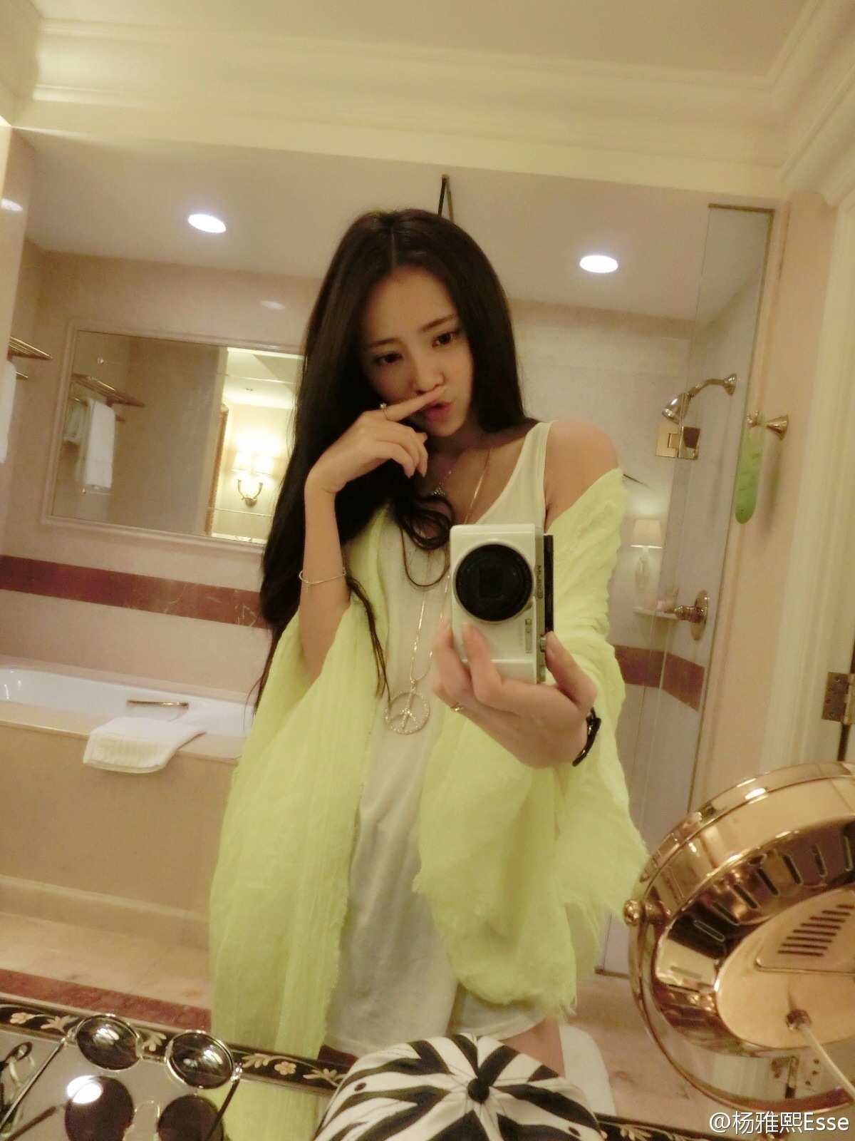 模特大赛最佳形体奖 - 杨雅熙 微博生活自拍照 2