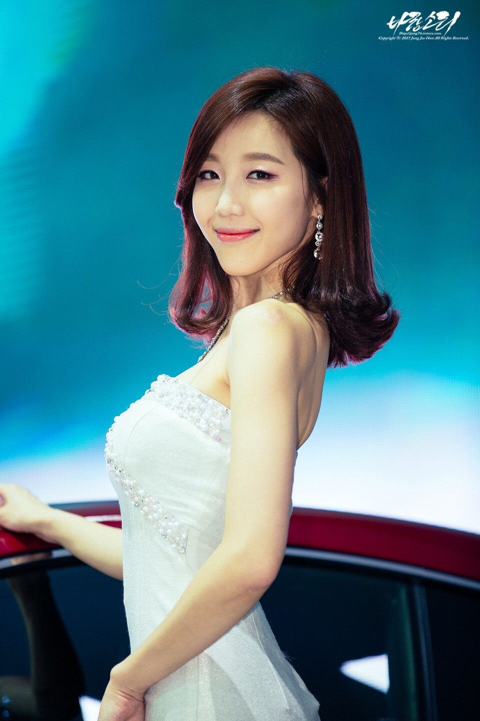 2015韩国国际车展靓丽车模金雅然