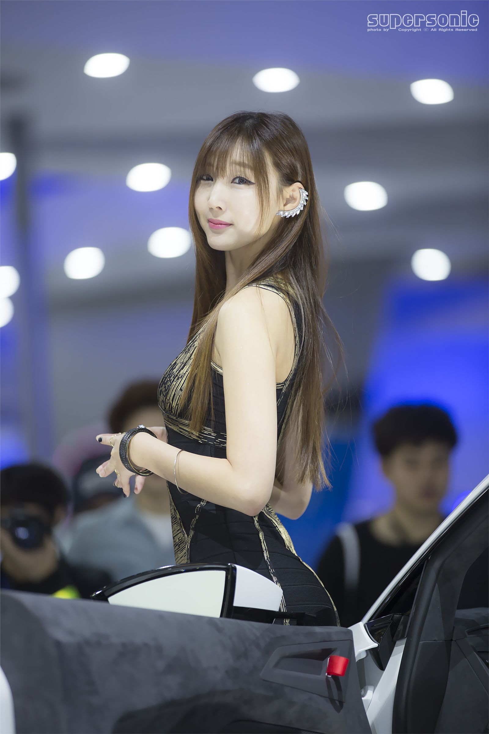 2015韩国国际车展超级车模李柳恩