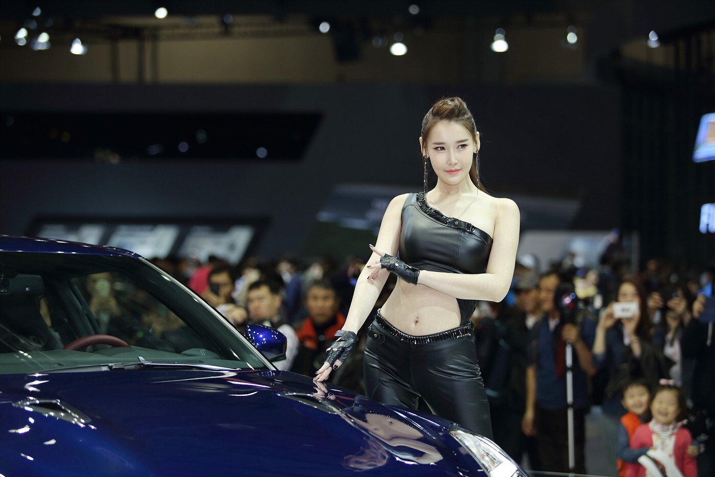 2015韩国国际车展超级车模李晓英