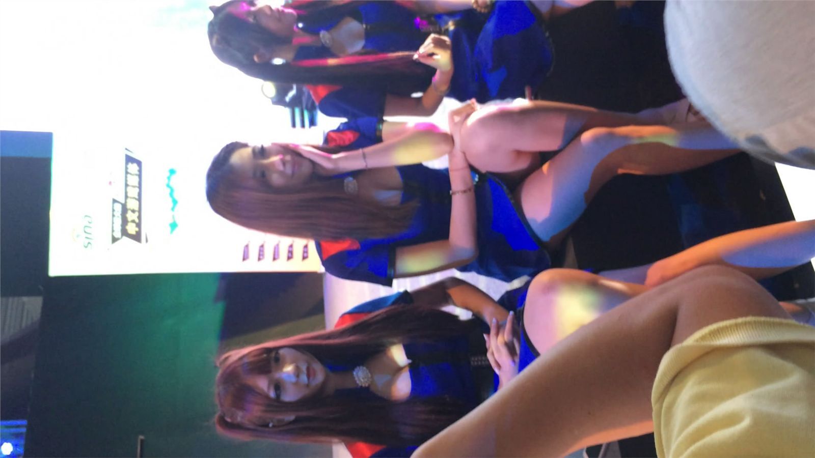 蓝色包臀短裙性感美女模特showgirl可爱唯美