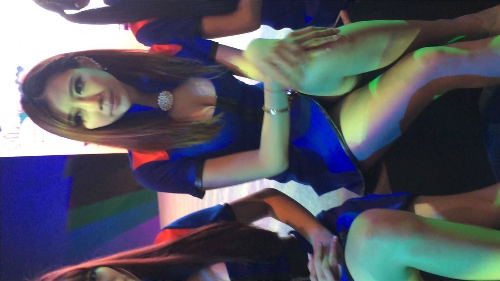 蓝色包臀短裙性感美女模特showgirl可爱唯美