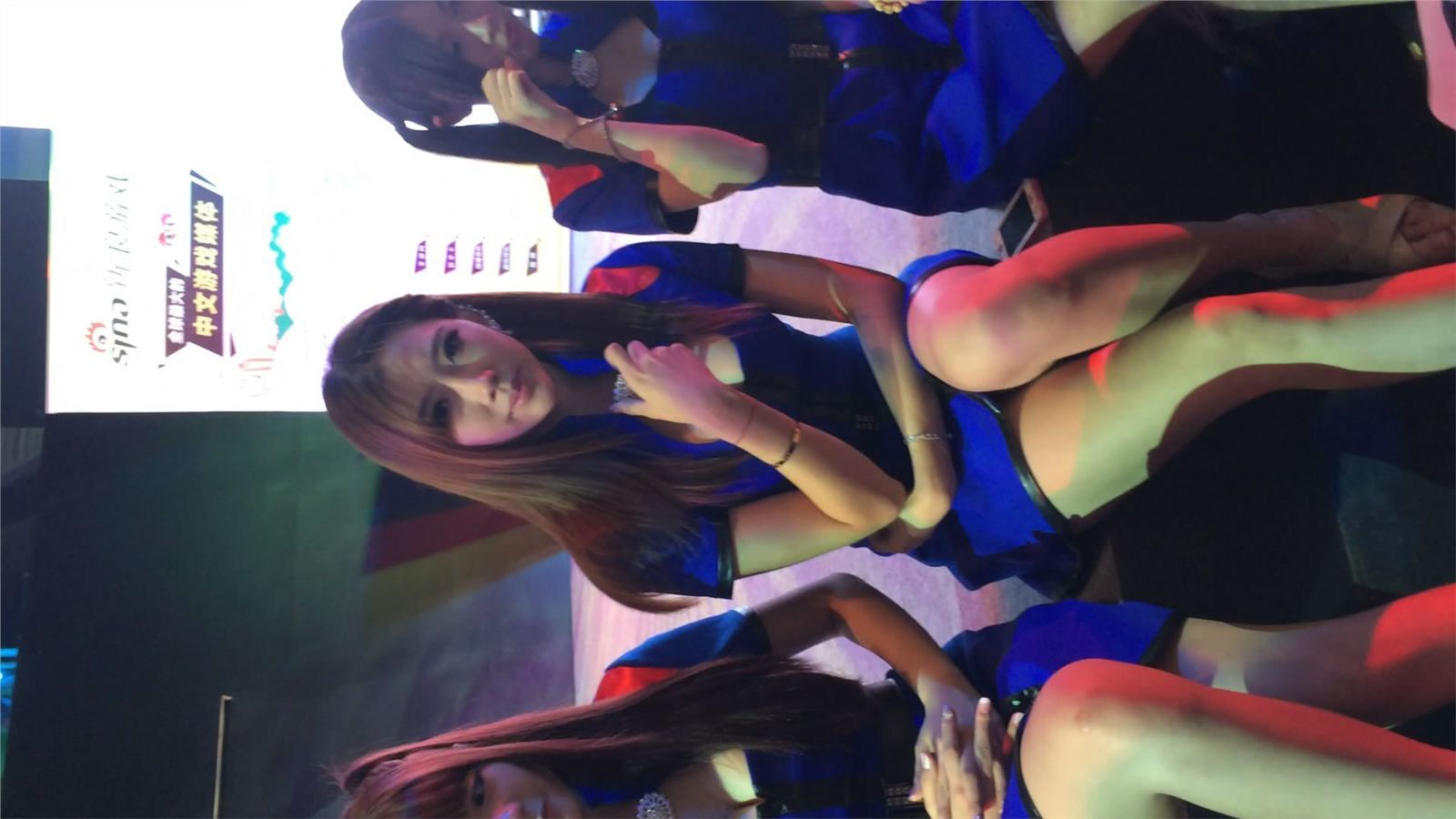 蓝色包臀短裙性感美女模特showgirl可爱唯美