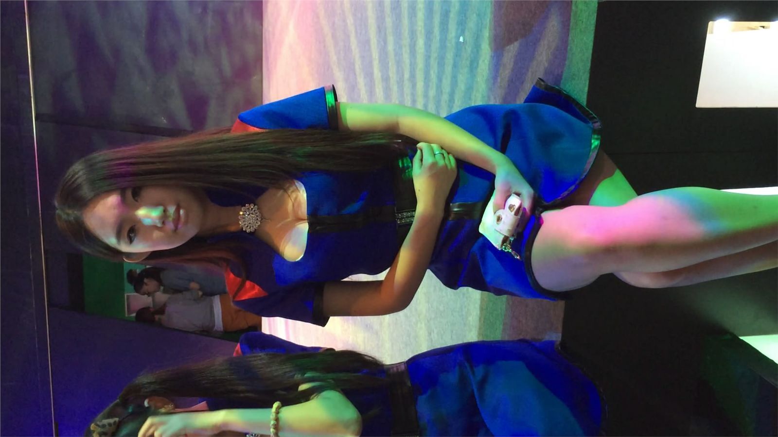 蓝色包臀短裙性感美女模特showgirl可爱唯美