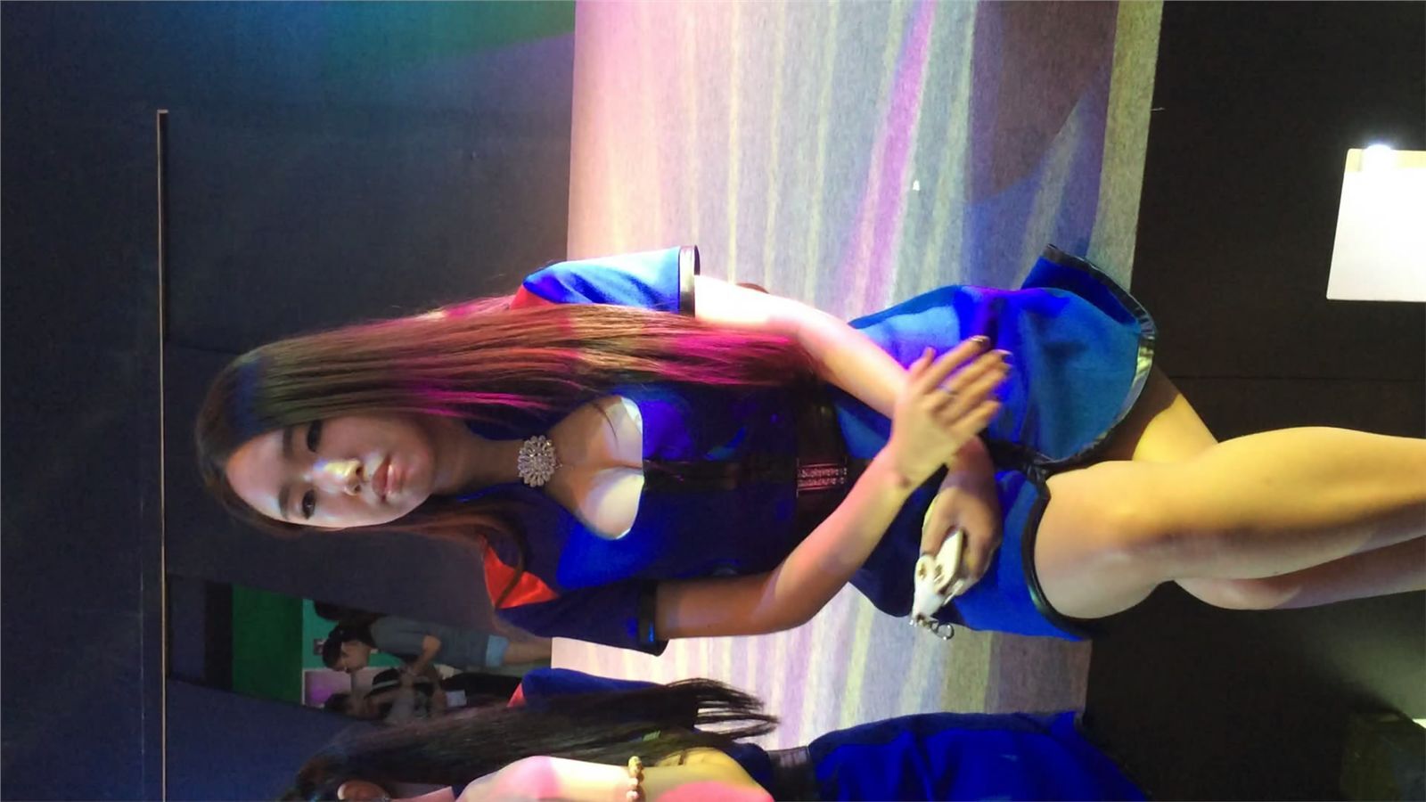 蓝色包臀短裙性感美女模特showgirl可爱唯美