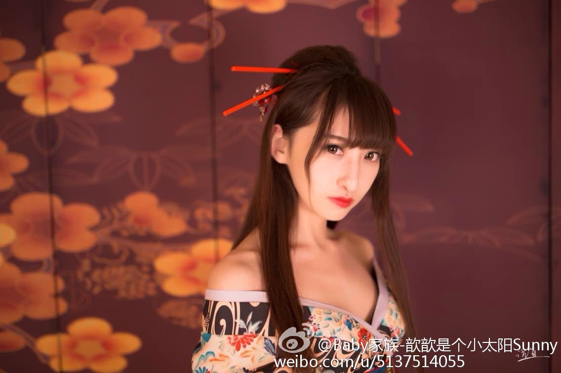 Baby家族-刘郁歆Sunny微博图集