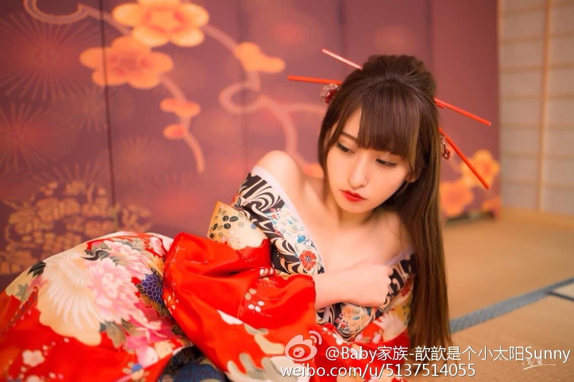 Baby家族-刘郁歆Sunny微博图集