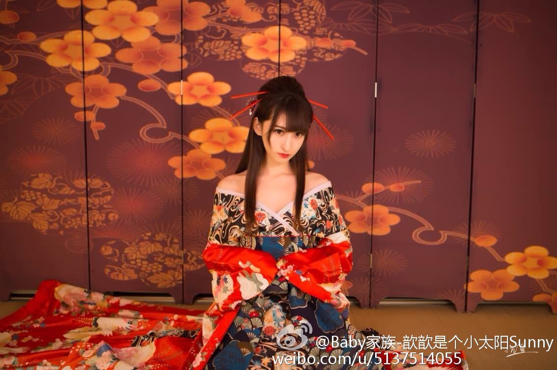 Baby家族-刘郁歆Sunny微博图集
