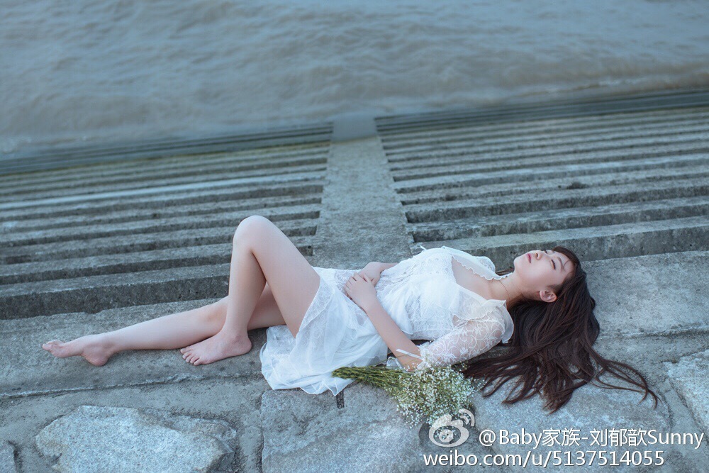 Baby家族-刘郁歆Sunny微博图集