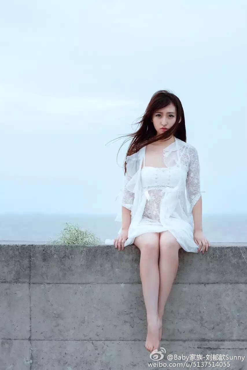 Baby家族-刘郁歆Sunny微博图集