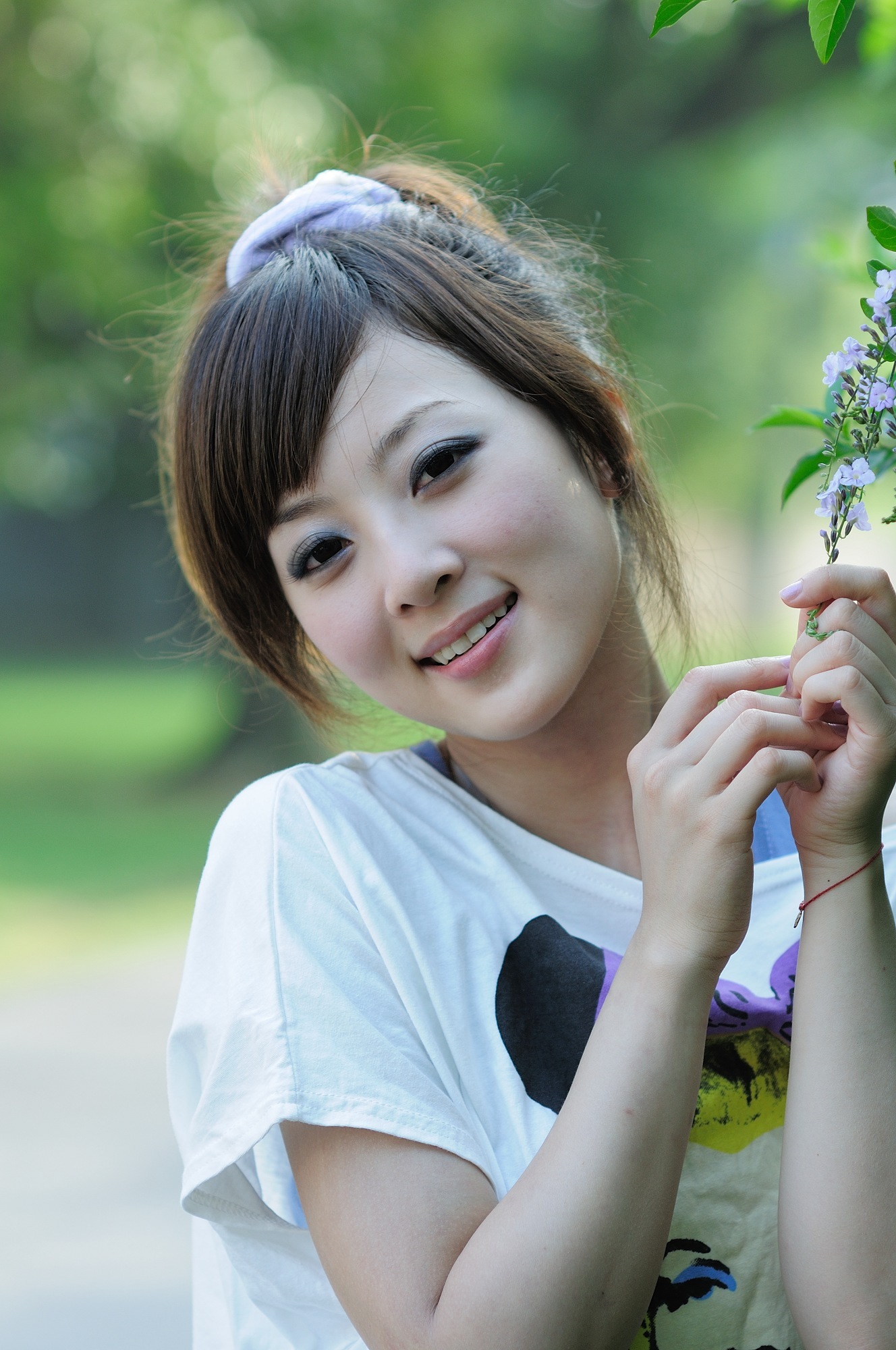 台湾清纯美女果子MM张凯洁@陽明山美軍宿舍1