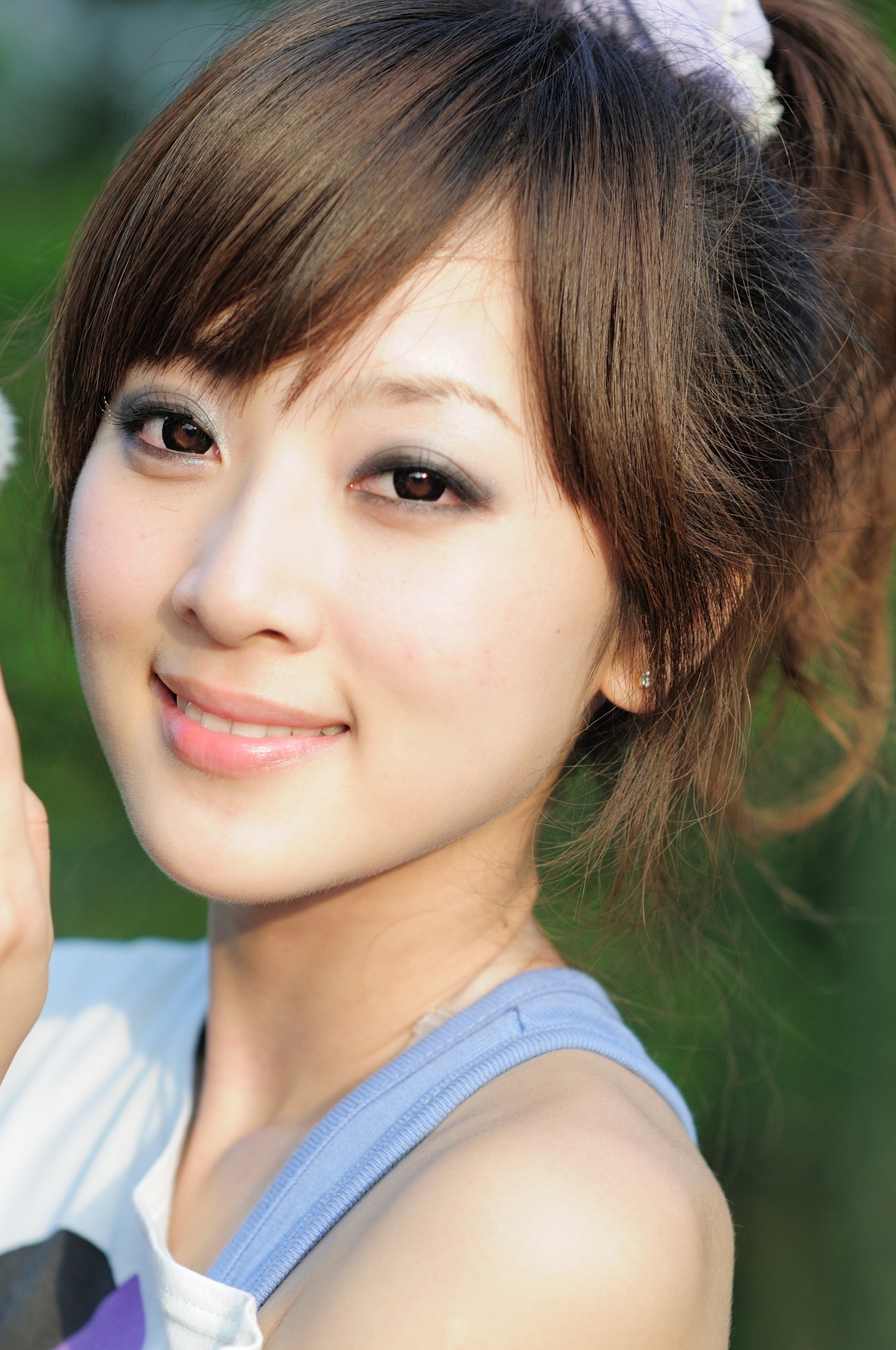 台湾清纯美女果子MM张凯洁@陽明山美軍宿舍1