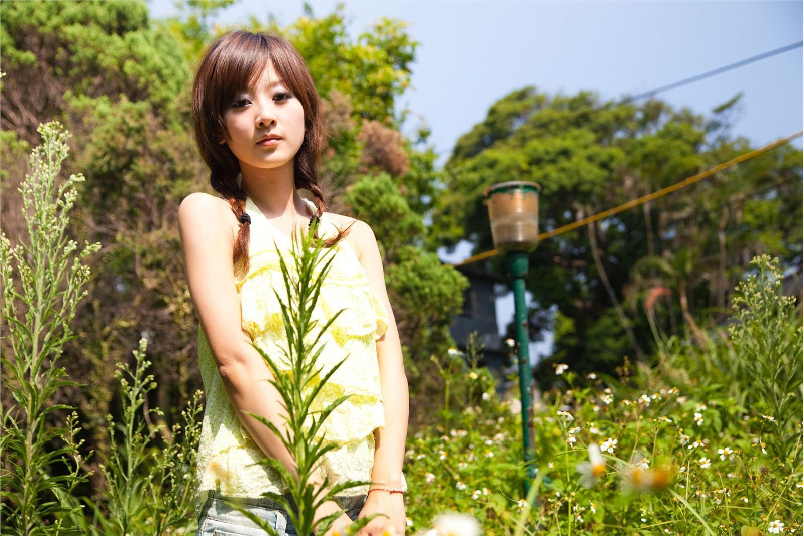 台湾清纯美女果子MM张凯洁@陽明山美軍宿舍2