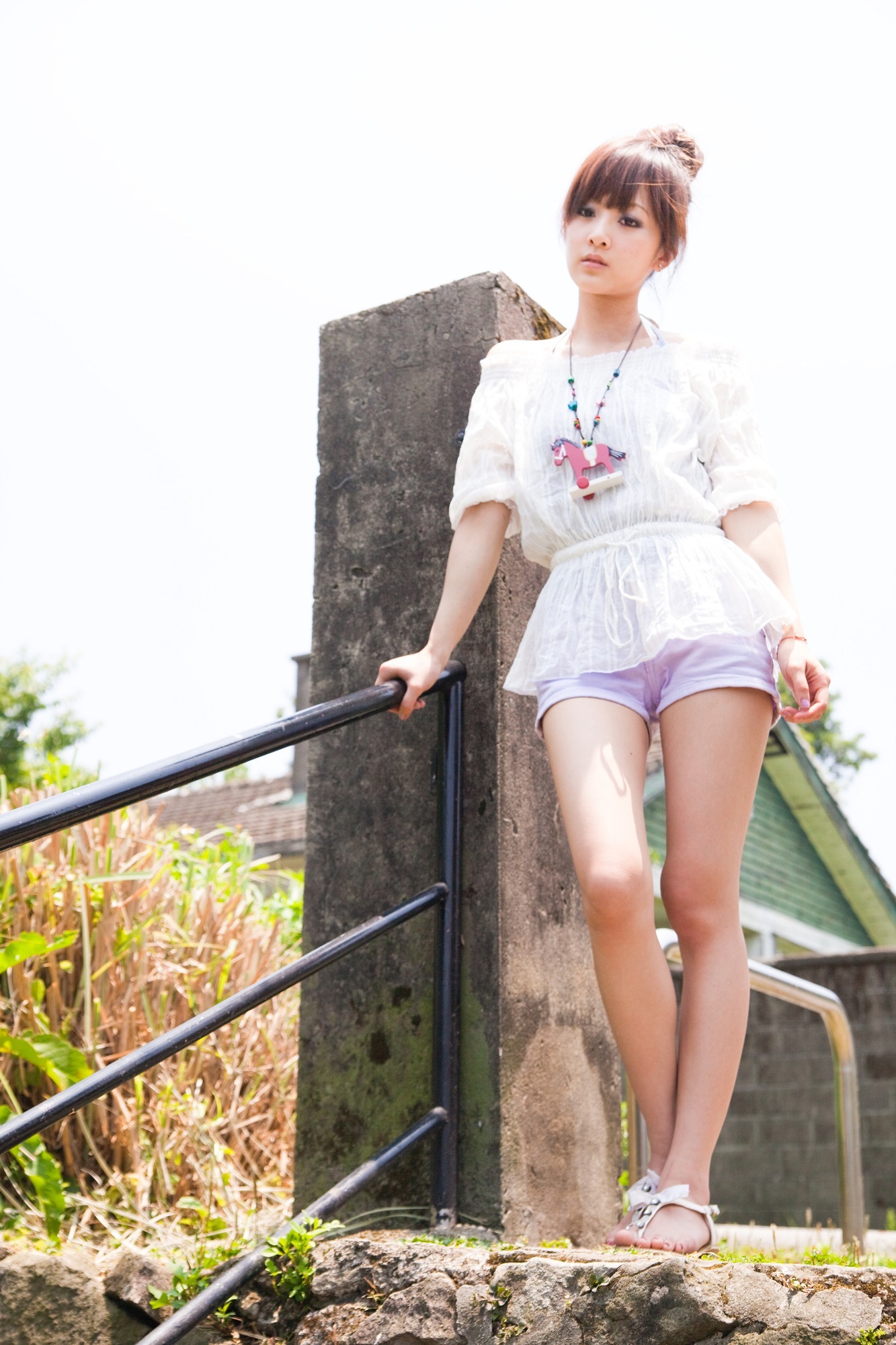 台湾清纯美女果子MM张凯洁@陽明山美軍宿舍2