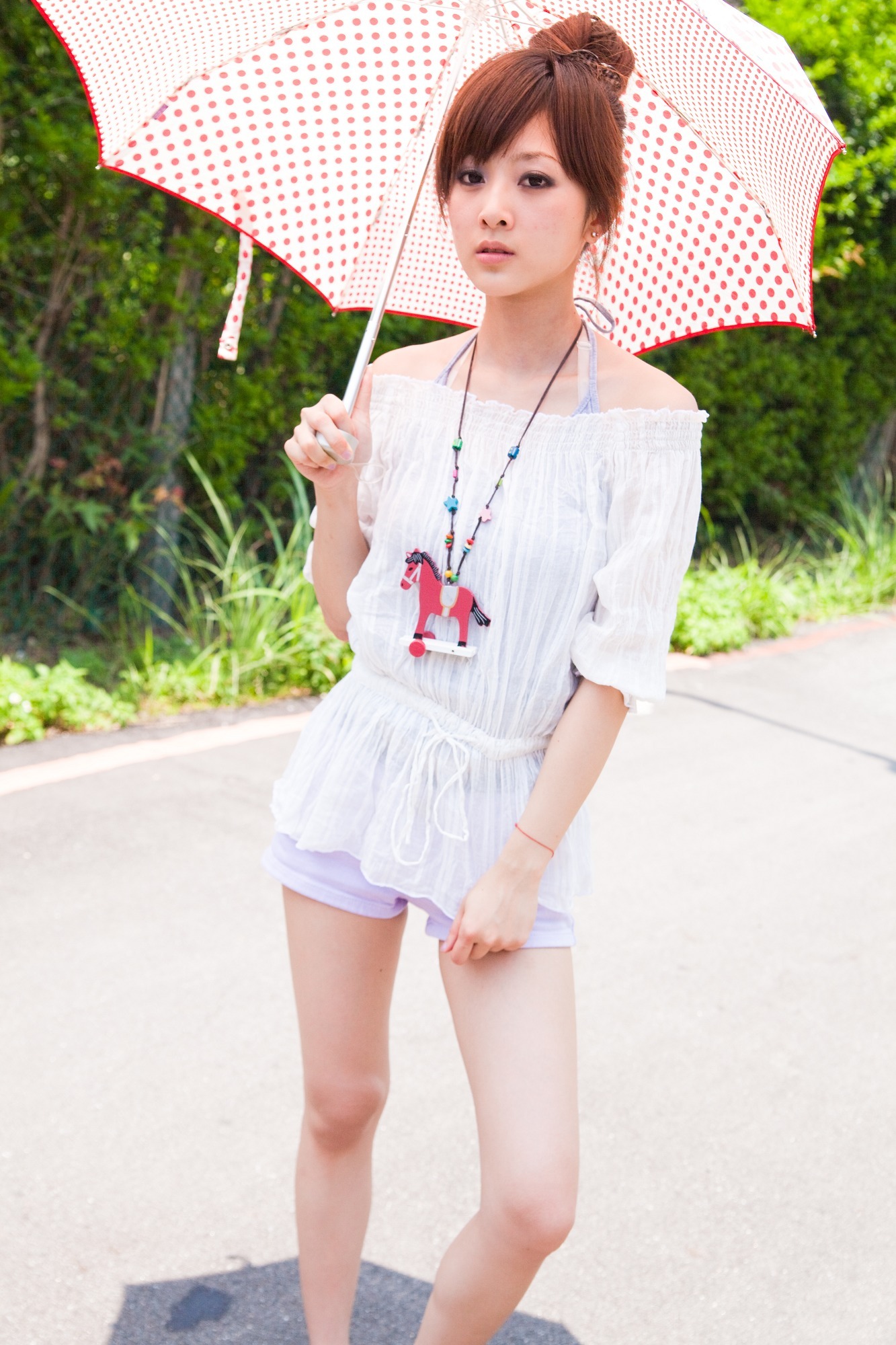 台湾清纯美女果子MM张凯洁@陽明山美軍宿舍2