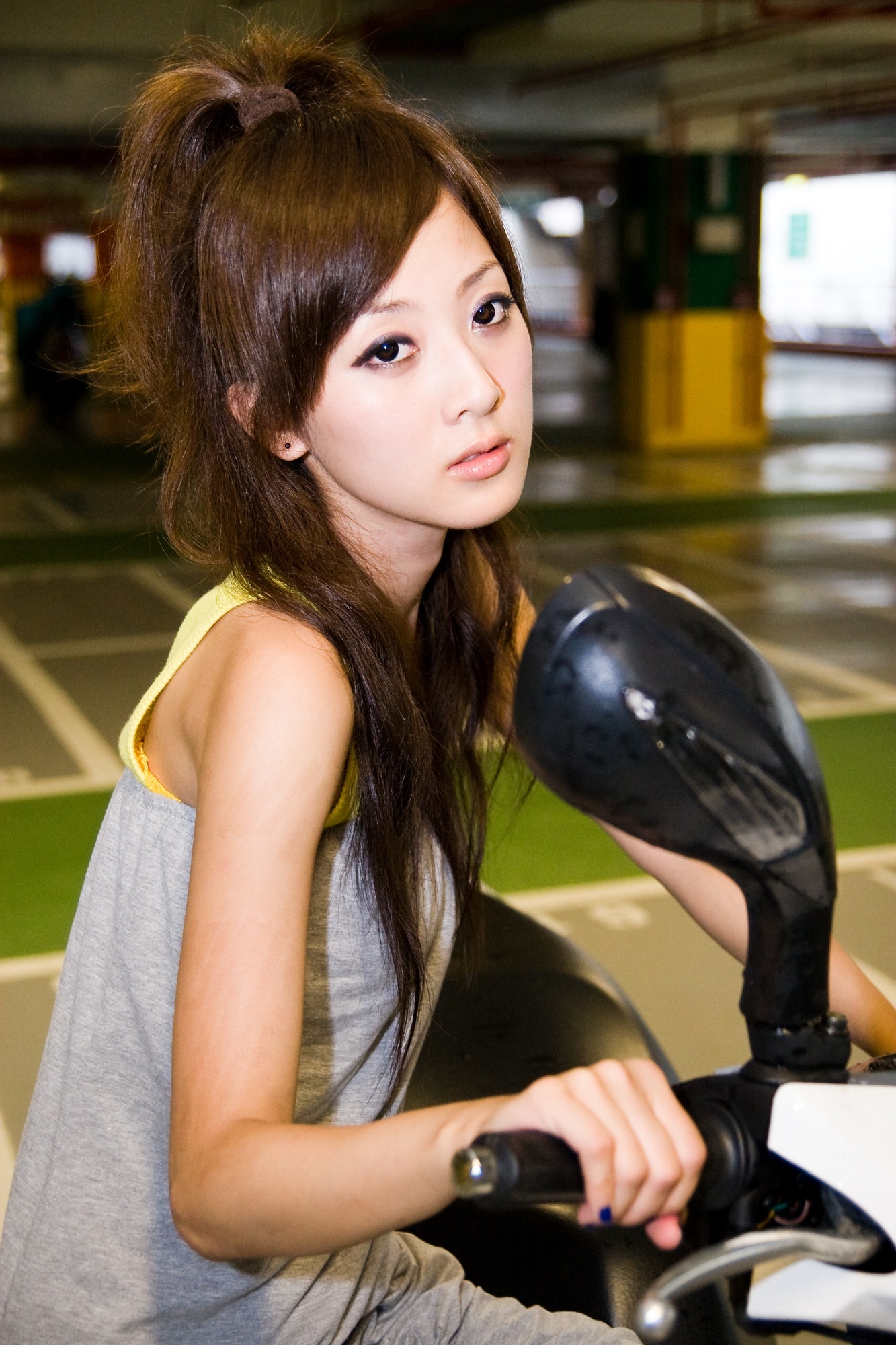 台湾清纯美女果子MM张凯洁@台大外拍