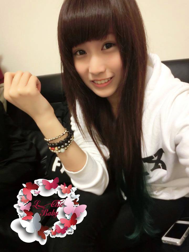 麦当劳最美店员张楚珊写真自拍