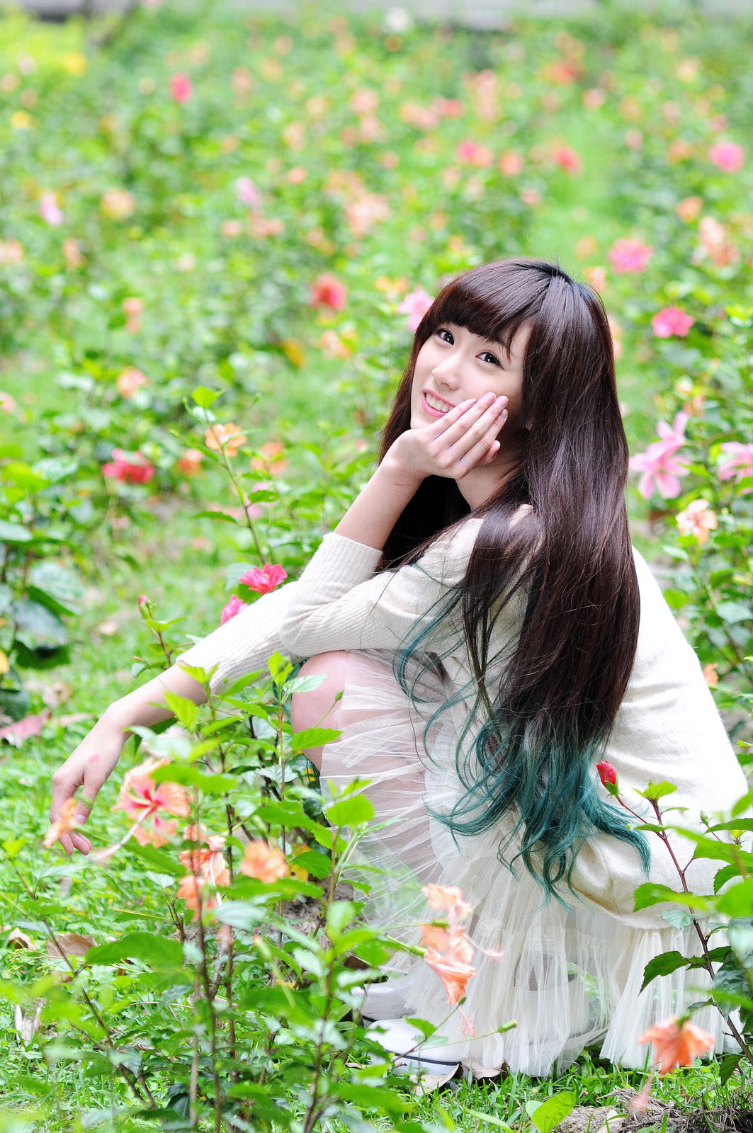 麦当劳最美店员张楚珊写真自拍