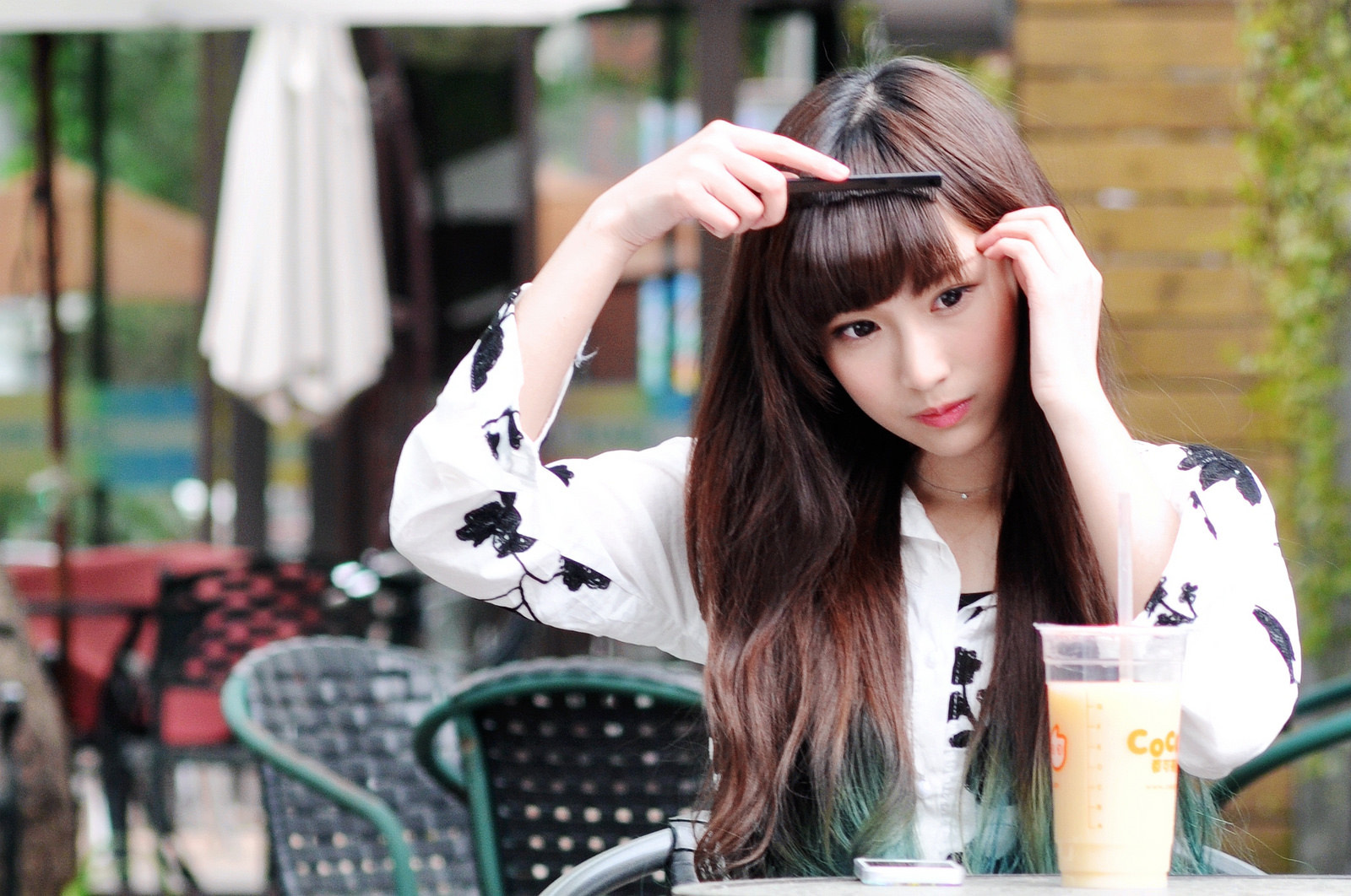 麦当劳最美店员张楚珊写真自拍