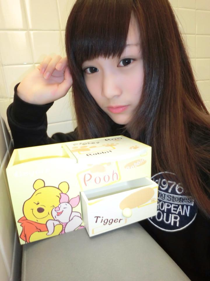 麦当劳最美店员张楚珊写真自拍