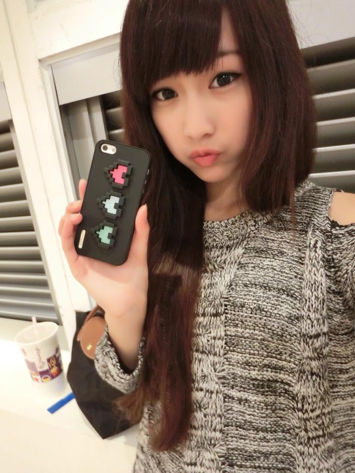 麦当劳最美店员张楚珊写真自拍