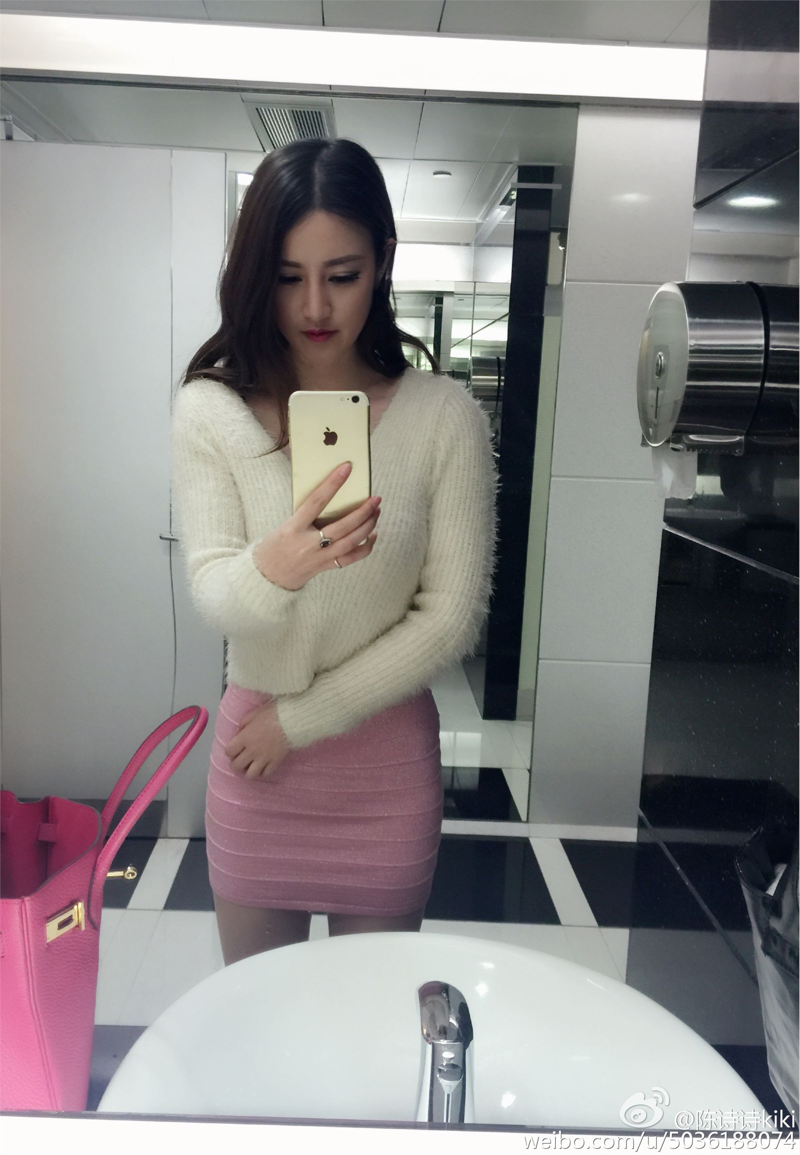 性感内衣模特陈诗诗超美艳诱惑写真