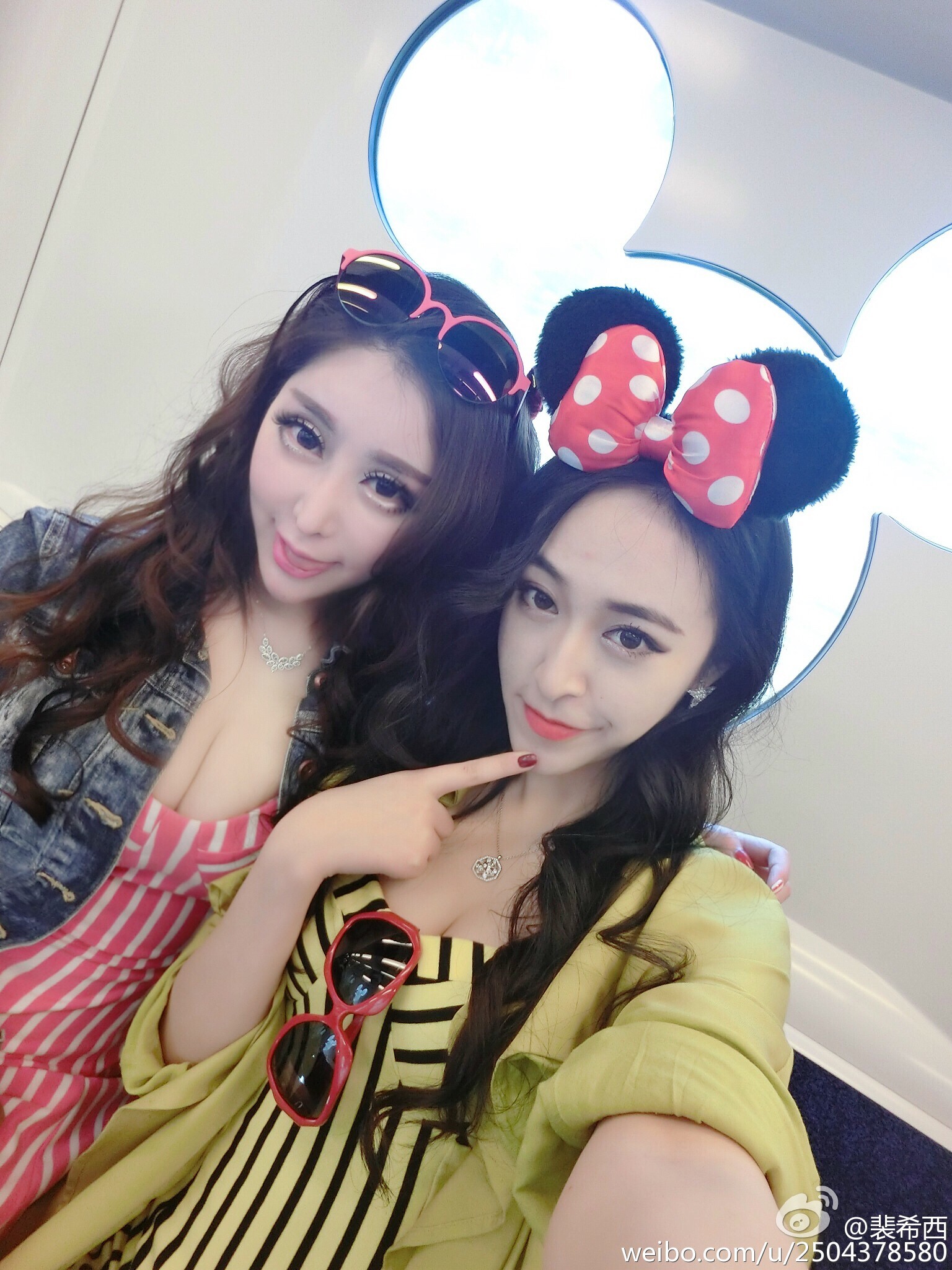 性感豪乳车模 - 裴希西 黑丝长腿姐姐 1