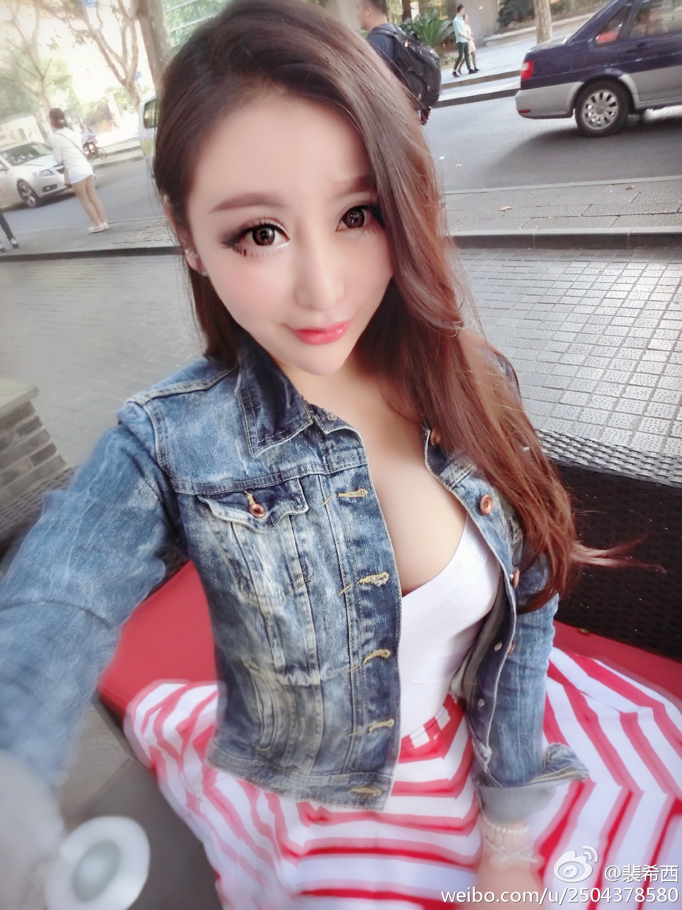 性感豪乳车模 - 裴希西 黑丝长腿姐姐 1