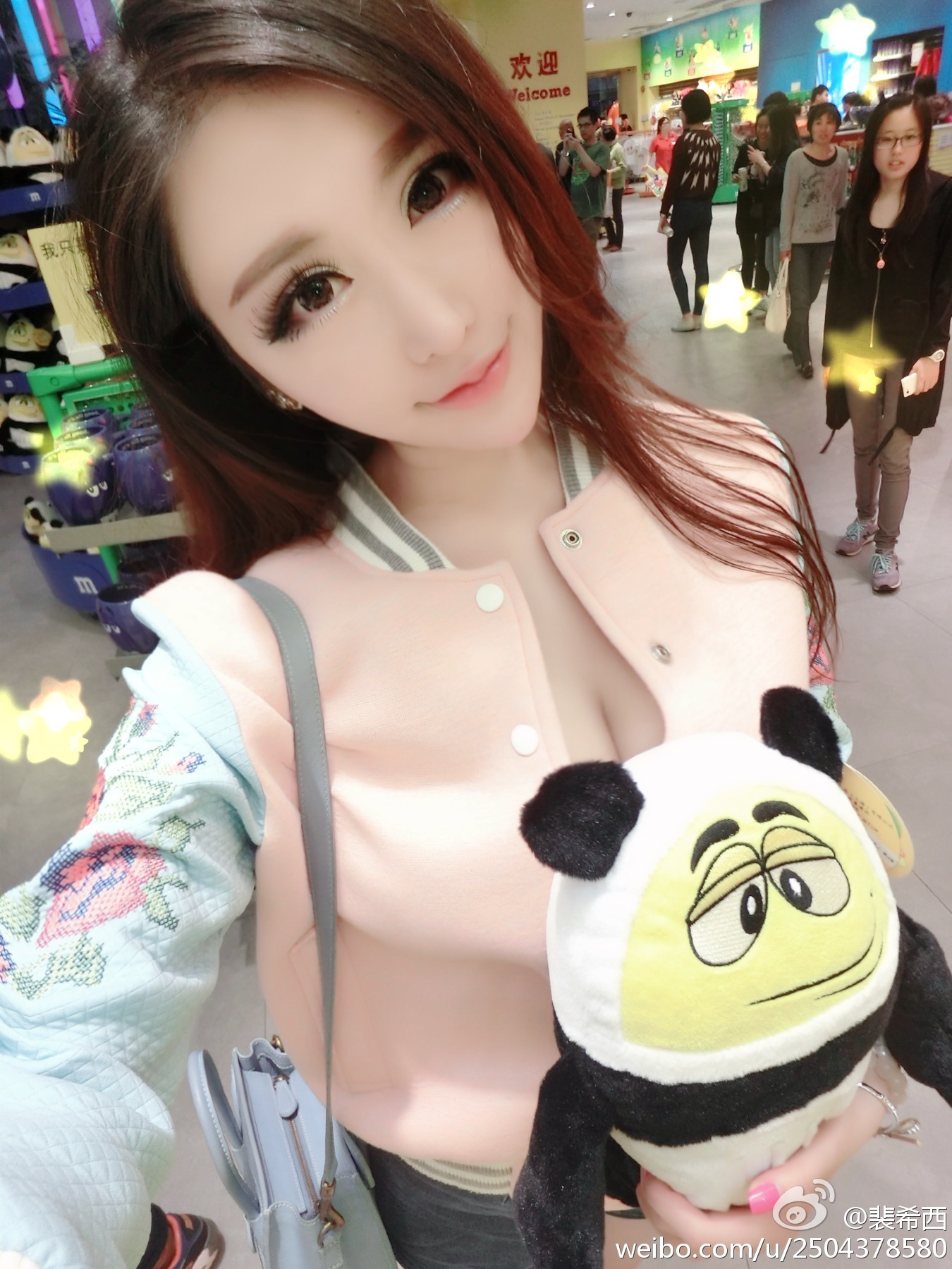 性感豪乳车模 - 裴希西 黑丝长腿姐姐 1