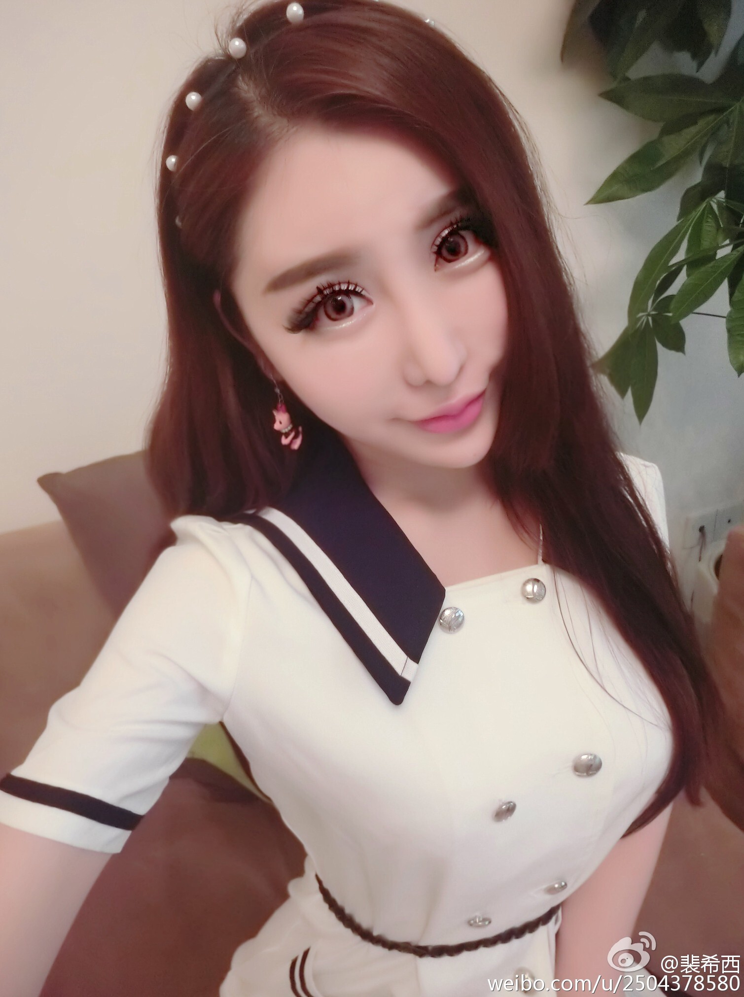 性感豪乳车模 - 裴希西 黑丝长腿姐姐 2