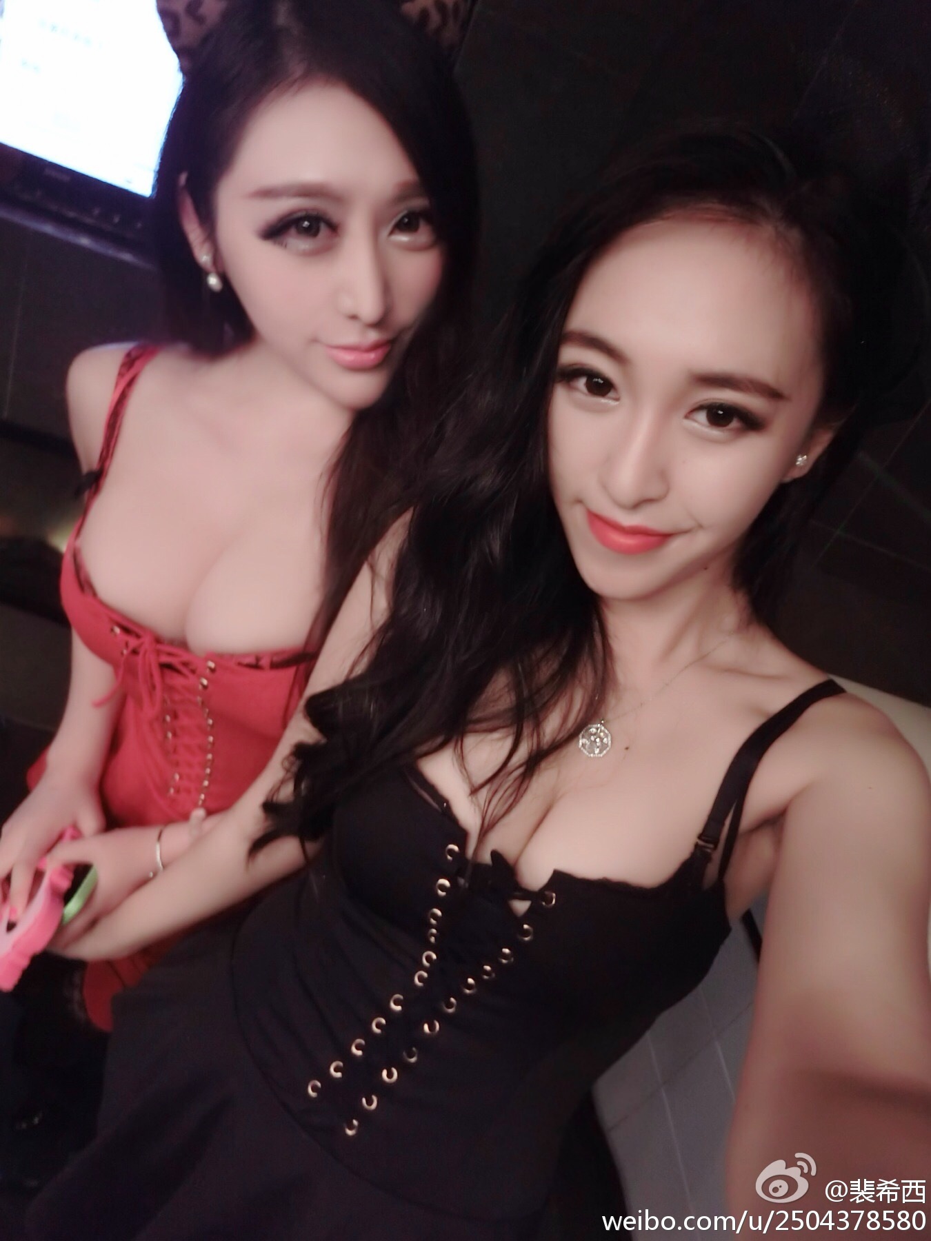 性感豪乳车模 - 裴希西 黑丝长腿姐姐 3