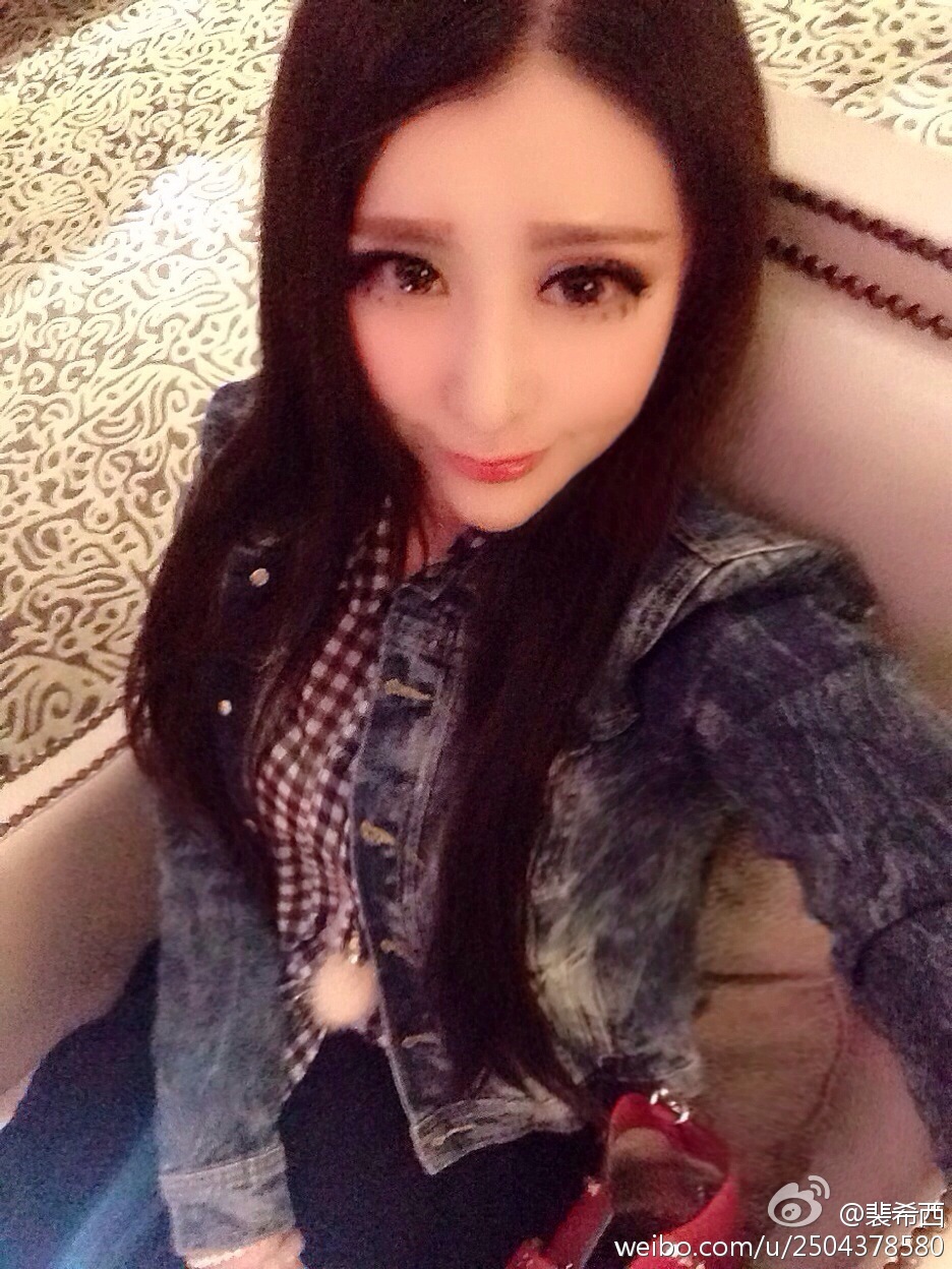 性感豪乳车模 - 裴希西 黑丝长腿姐姐 3