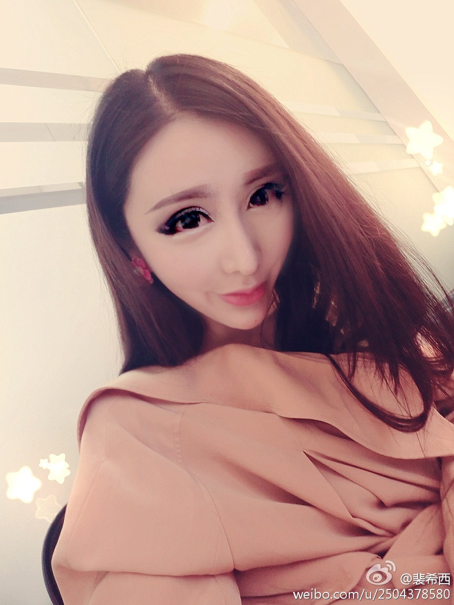 性感豪乳车模 - 裴希西 黑丝长腿姐姐 3