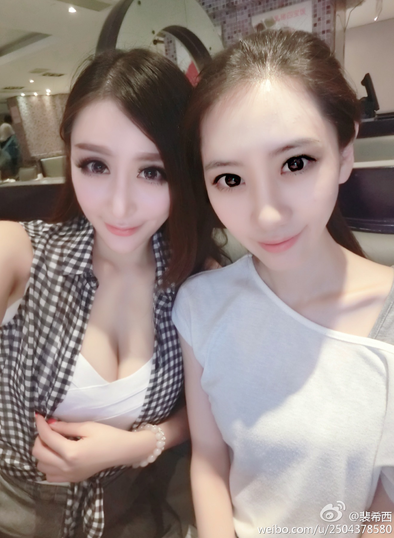 性感豪乳车模 - 裴希西 黑丝长腿姐姐 3