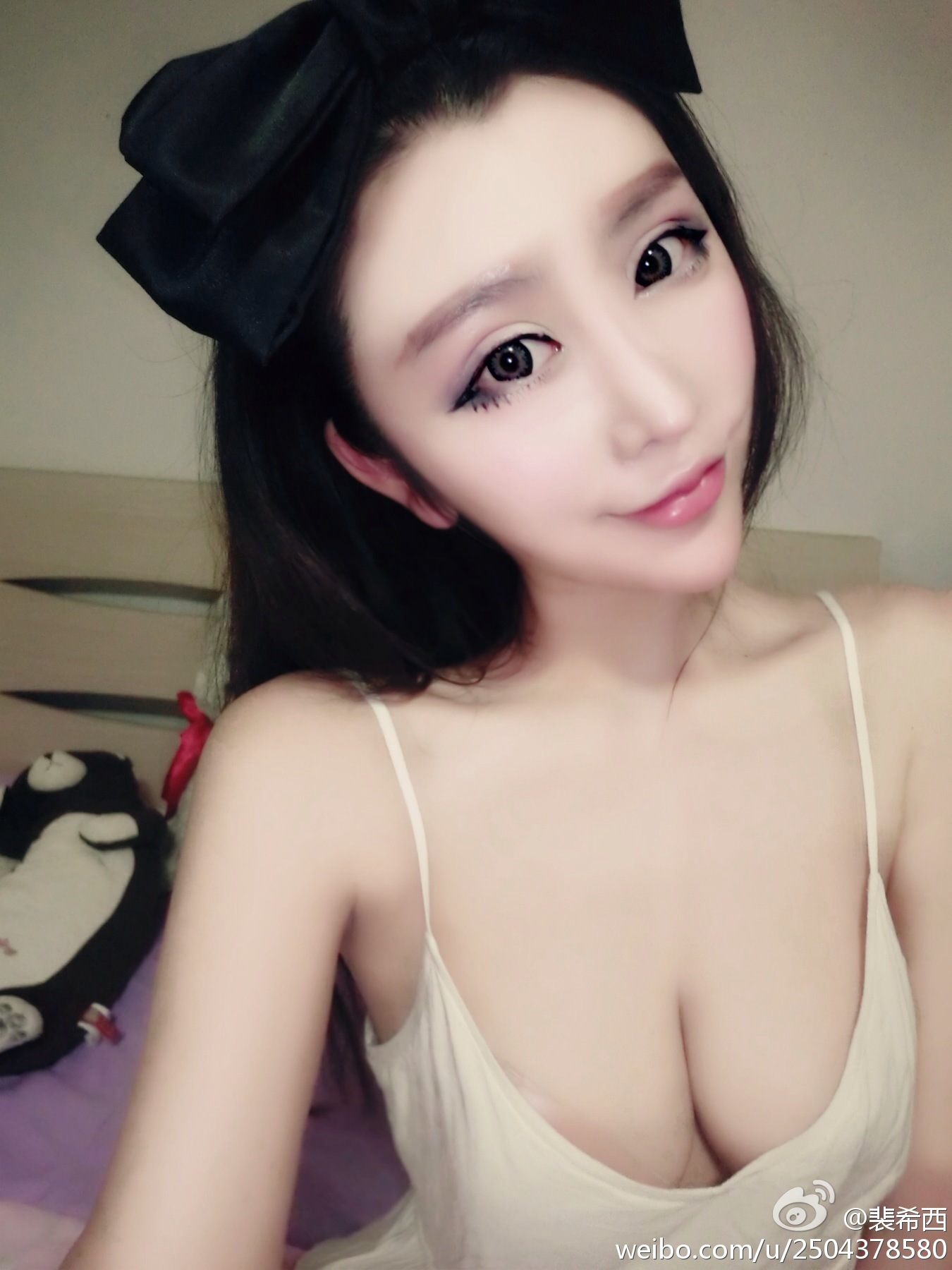 性感豪乳车模 - 裴希西 黑丝长腿姐姐 3