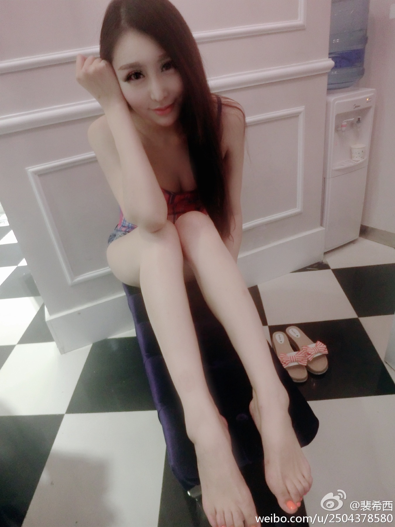 性感豪乳车模 - 裴希西 黑丝长腿姐姐 3