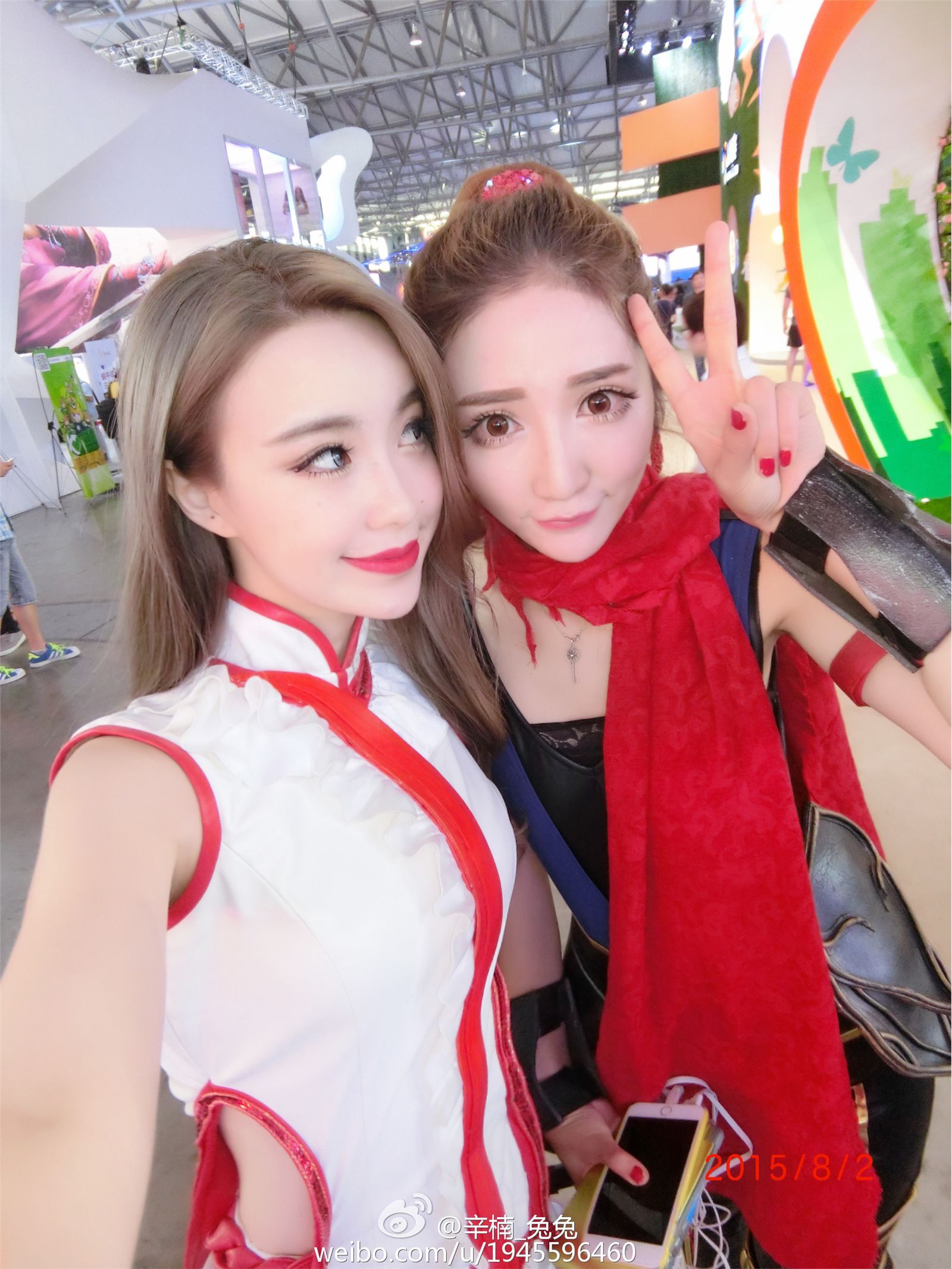 性感美女车模辛楠兔兔微博美图