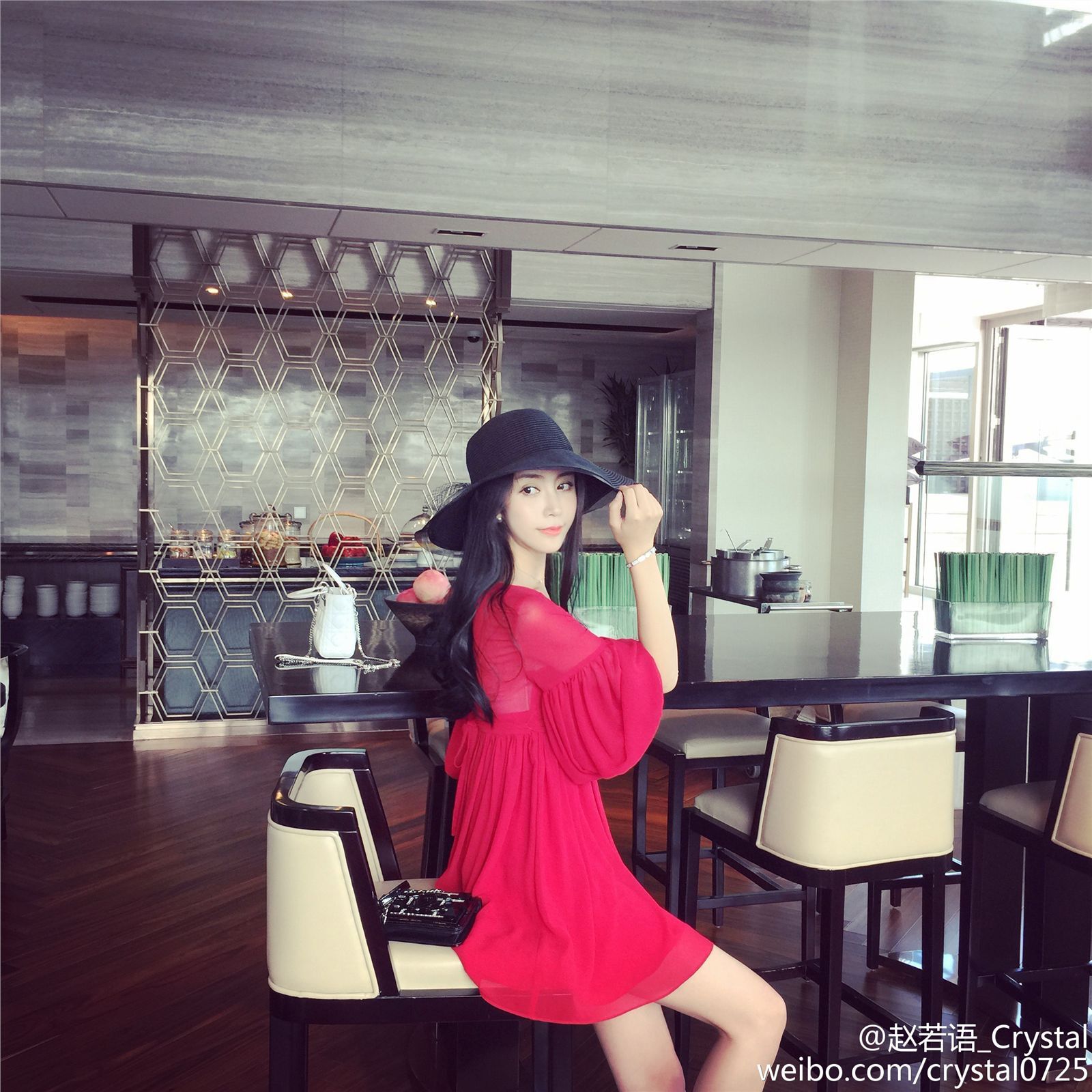 DOTA美女赵若语黑丝长腿的诱惑图集 3